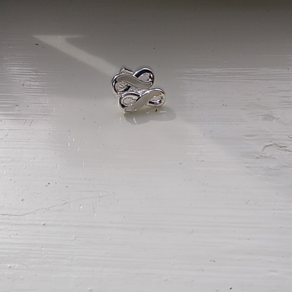 Infinity earrings